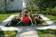 Pozarevac: Paying tribute to President Milosevic and meetings with local parties